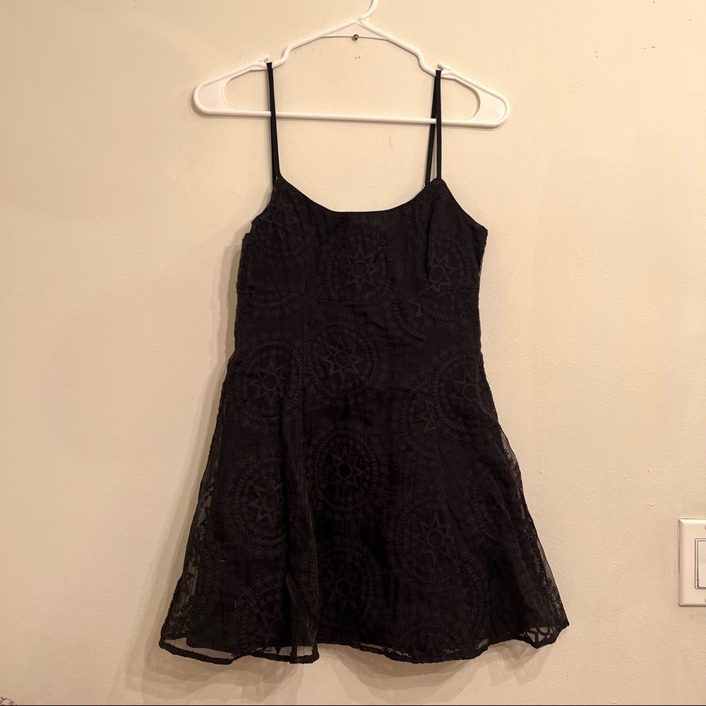 Stone Cold Fox Lace Dress Small